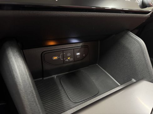 New 2026 Kia Sportage SX image 14