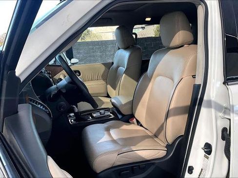 Certified 2024 Nissan Armada SL image 8