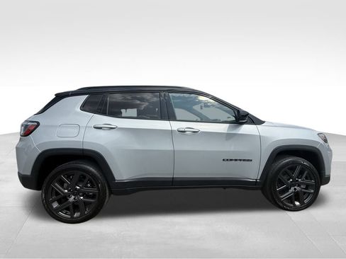 New 2025 Jeep Compass Limited w/ Sun & Sound Group image 12