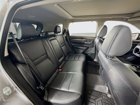 Certified 2021 Nissan Rogue SL w/ Premium Package image 27