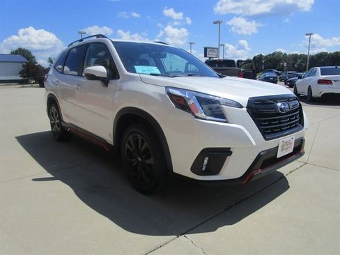 Used 2022 Subaru Forester Sport image 5