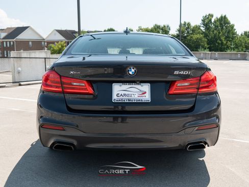 Used 2018 BMW 540i xDrive image 6