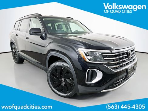 New 2026 Volkswagen Atlas SE image 1