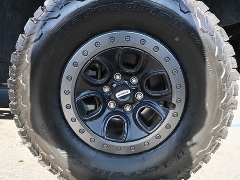 Used 2018 Ford F150 Raptor w/ Equipment Group 802A Luxury image 15