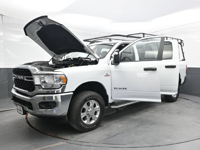 Used 2023 RAM 2500 Big Horn w/ Level 1 Equipment Group AWD/4WD image 39