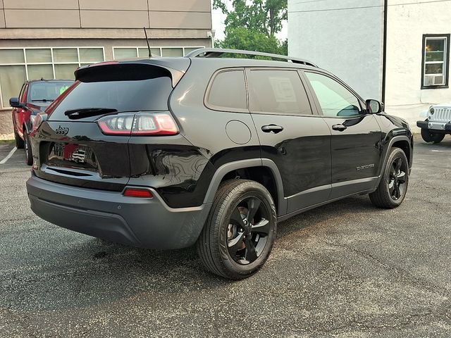 Used 2021 Jeep Cherokee Latitude Plus AWD/4WD image 6