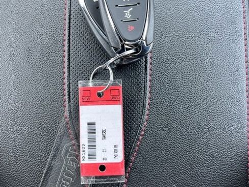 Used 2023 Chevrolet Traverse RS w/ LPO, Floor Liner Package image 27