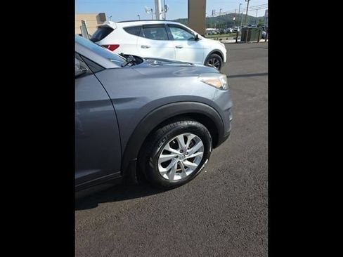 Used 2019 Hyundai Tucson SE AWD/4WD image 23