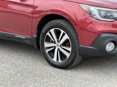Used 2019 Subaru Outback 2.5i Limited w/ Popular Package #2 image 27