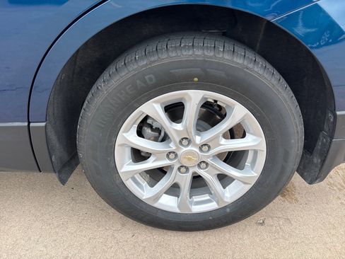 Used 2020 Chevrolet Equinox LT image 11