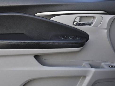 Used 2018 Honda Pilot EX-L image 20