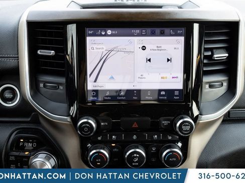Used 2022 RAM 1500 Laramie AWD/4WD image 8