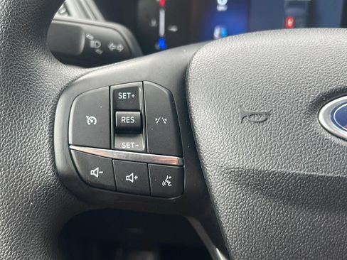 Used 2025 Ford Escape Active AWD/4WD image 19