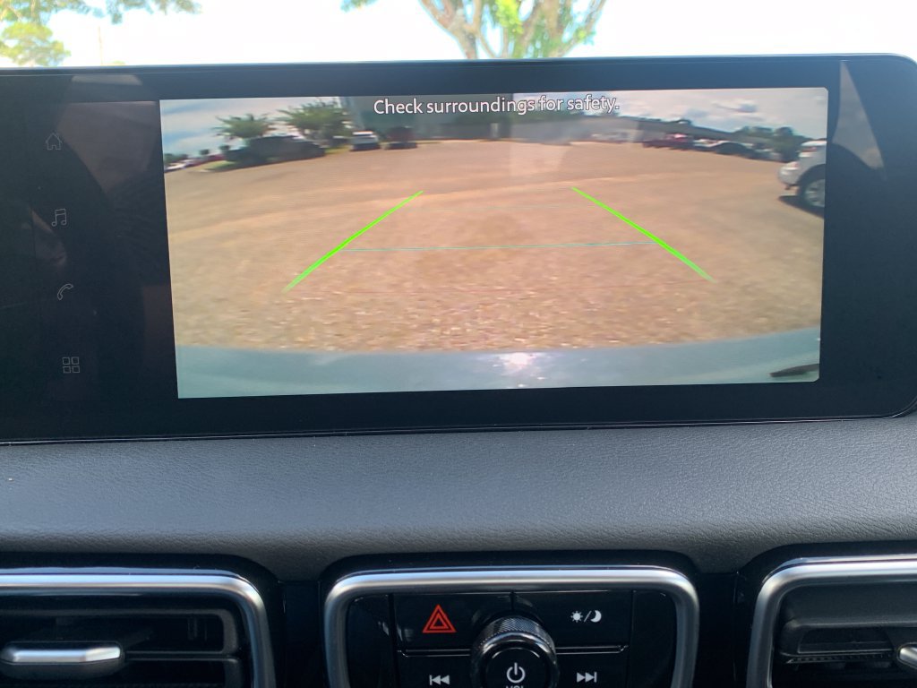 New 2027 Nissan Sentra SV w/ Floor Mat Package FWD image 13