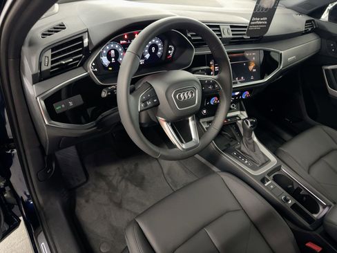 New 2025 Audi Q3 2.0T Premium image 4