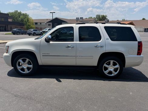 Used 2014 Chevrolet Tahoe LTZ RWD image 9