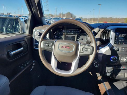 Used 2021 GMC Sierra 1500 SLT w/ SLT Premium Plus Package image 16