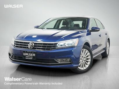 Used 2016 Volkswagen Passat 1.8T SE w/ Lighting Package (P06)