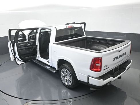 Used 2025 RAM 1500 Big Horn AWD/4WD image 62