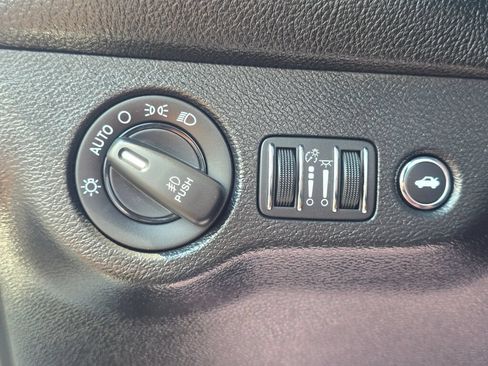 Used 2019 Dodge Challenger SXT w/ Plus Package RWD image 25