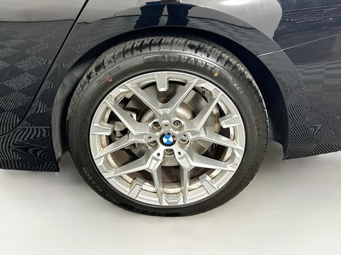 Used 2025 BMW 330i Sedan image 11