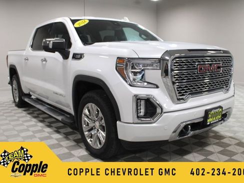 Used 2022 GMC Sierra 1500 Denali w/ Driver Alert Package II AWD/4WD image 1