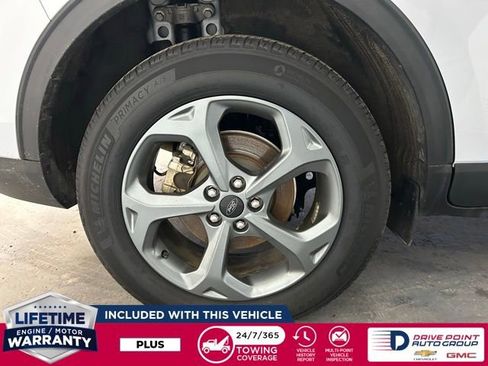 Used 2025 Ford Escape ST-Line image 12