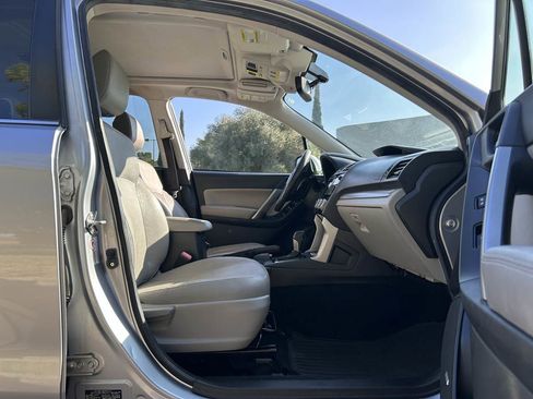 Used 2016 Subaru Forester 2.5i Touring w/ Eyesight & Navigation System image 24