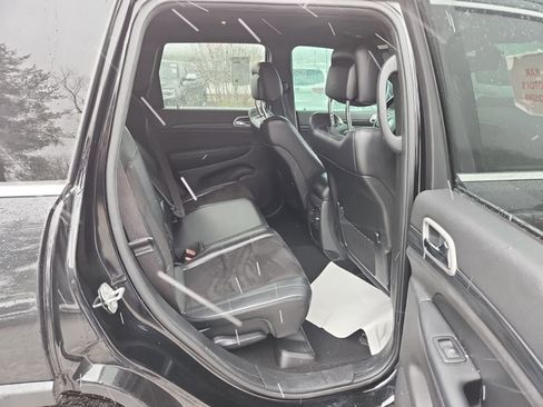 Certified 2020 Jeep Grand Cherokee Laredo w/ Quick Order Package 2BN North image 23