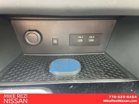 New 2026 Nissan Pathfinder SV w/ SV Premium Package FWD image 18