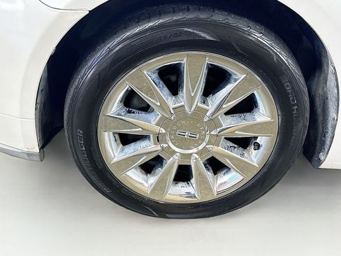Used 2011 Lincoln MKZ w/ 102A Rapid Spec Order Code FWD image 39