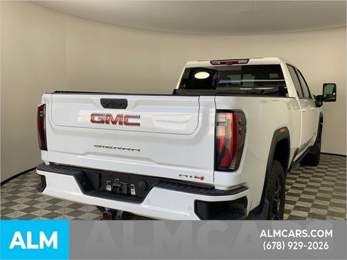 Used 2024 GMC Sierra 2500 AT4 w/ AT4 Premium Plus Package image 10