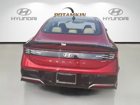 New 2026 Hyundai Sonata Limited FWD image 6