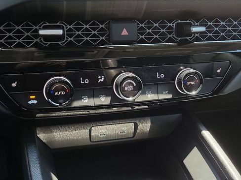 Used 2024 Honda Accord EX-L image 33
