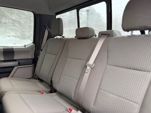 Used 2017 Ford F250 XLT w/ XLT Value Package image 5