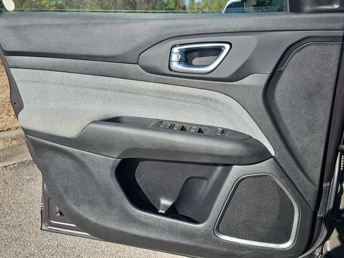 Used 2022 Jeep Compass Latitude w/ Convenience Group image 27