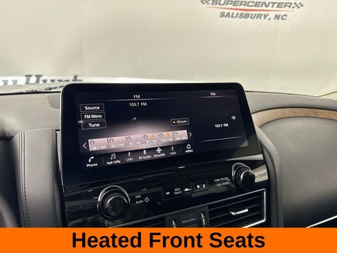 Used 2024 Nissan Armada SL w/ Captain's Chairs Package image 16