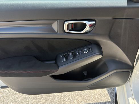 Used 2023 Honda Civic Type R image 19