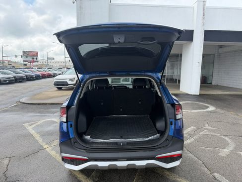 Used 2023 Kia Sportage EX FWD image 32