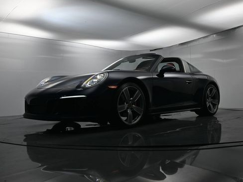 Used 2019 Porsche 911 Targa 4S image 53