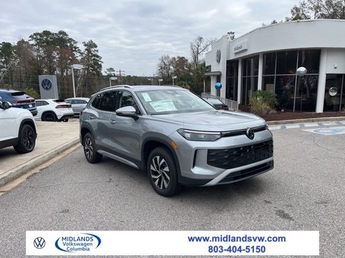 New 2026 Volkswagen Tiguan S image 1