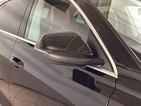 Used 2023 Audi Q8 Premium w/ Convenience Package image 25