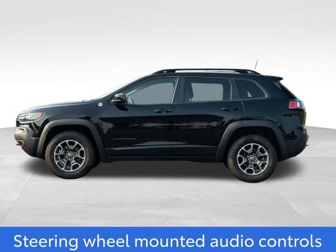 Used 2022 Jeep Cherokee Trailhawk image 4