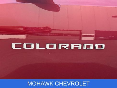 Used 2023 Chevrolet Colorado LT w/ LT Convenience Package AWD/4WD image 32