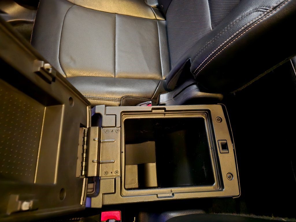 Used 2016 Ford Explorer Limited w/ Equipment Group 301A FWD image 31