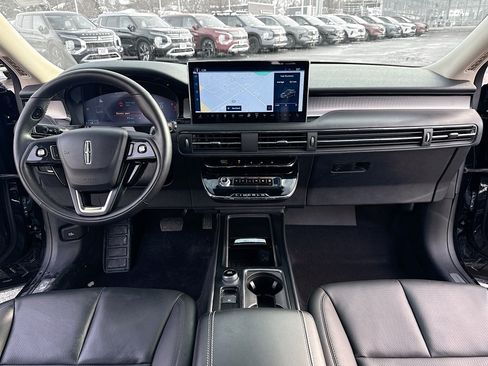 Used 2023 Lincoln Corsair AWD w/ Equipment Group 101A image 3