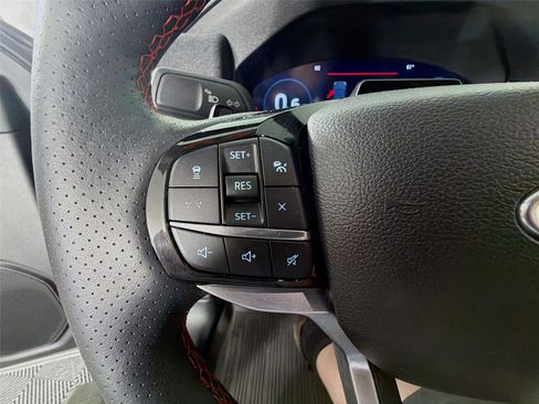 Used 2025 Ford Explorer ST AWD/4WD image 40