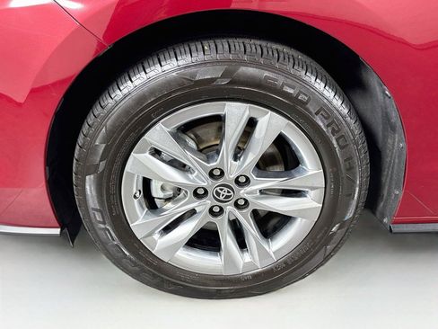 Used 2023 Toyota Sienna Limited FWD image 48