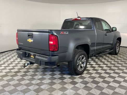 Used 2015 Chevrolet Colorado Z71 AWD/4WD image 16