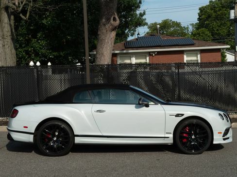 Used 2018 Bentley Continental GT Supersports AWD/4WD image 11